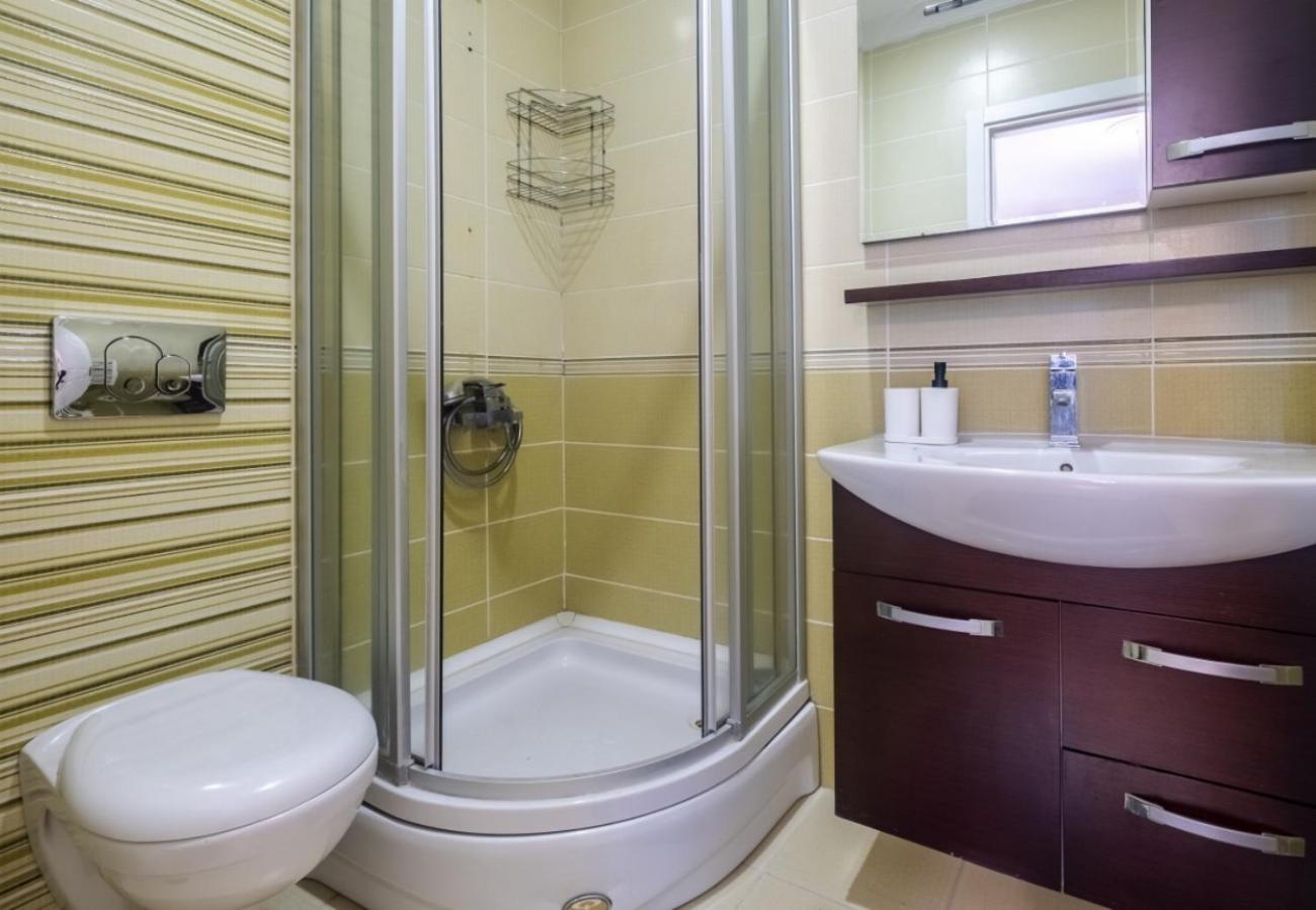 Exclusive Flat With Balcony In Nisantasi Apartment Istanbul Exterior photo